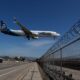Alaska Airlines Expands Transatlantic Routes Despite Fuel Costs Absorbing Up to Half of Airline Expenses