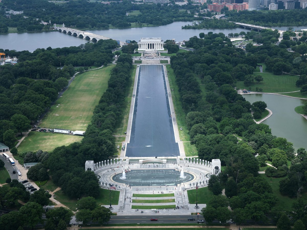Trump’s Second Term Reshapes Washington DC With New Landmarks and Controversy