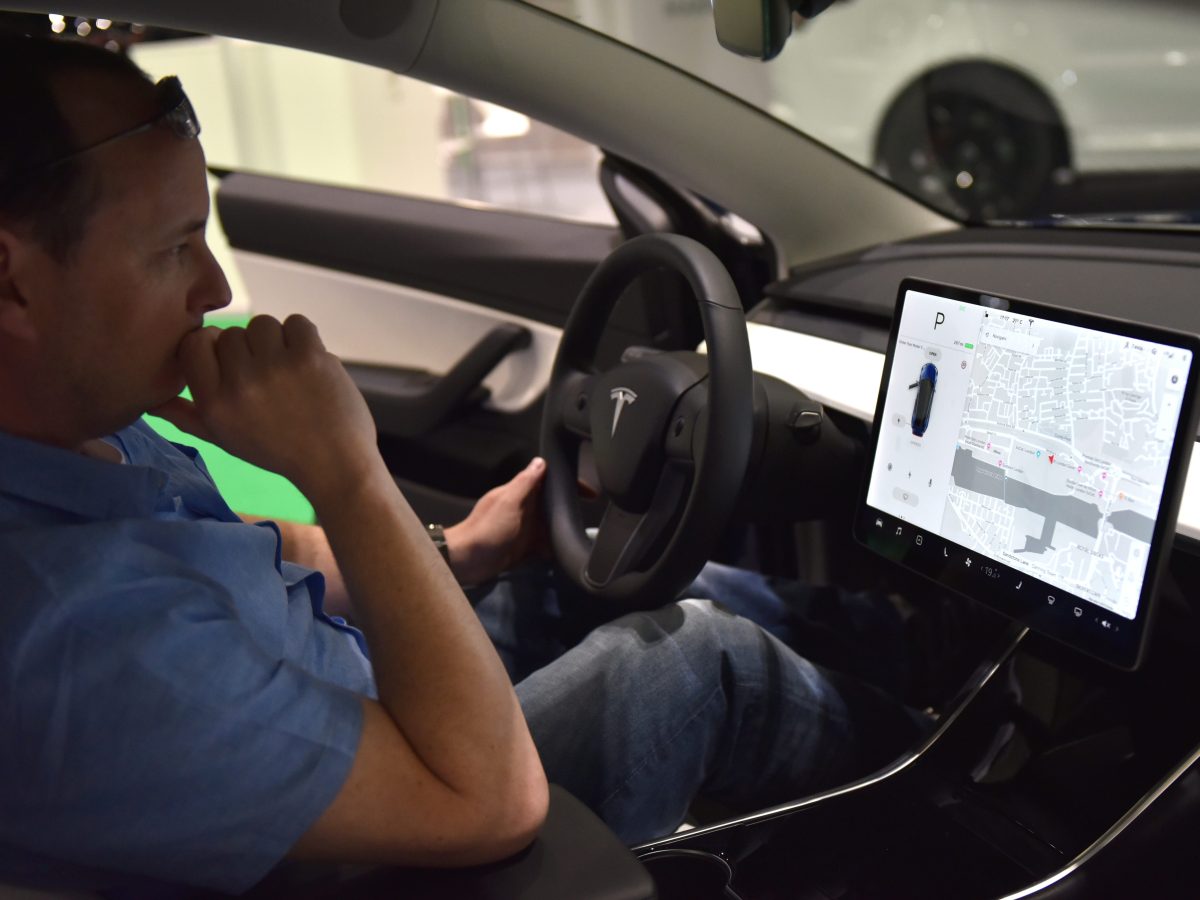 Tesla Crash Into Texas Home Kills Woman; Driver Says Autopilot Was Engaged